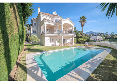 Dom na sprzedaż - Marbella, Hiszpania, 796 m², 4 109 365 USD (16 807 304 PLN), NET-96055960