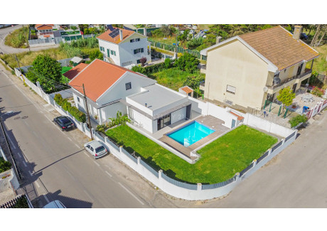 Dom na sprzedaż - Charneca De Caparica E Sobreda, Portugalia, 182 m², 605 676 USD (2 434 819 PLN), NET-97175957