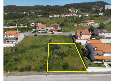 Działka na sprzedaż - Serpins, Portugalia, 600 m², 40 082 USD (157 123 PLN), NET-97448929