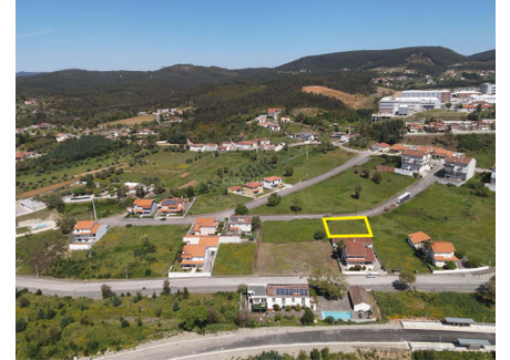 Działka na sprzedaż - Serpins, Portugalia, 702 m², 34 666 USD (139 010 PLN), NET-97448978