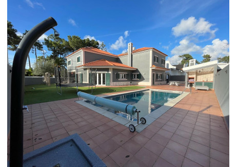 Dom na sprzedaż - Seixal, Portugalia, 276 m², 1 081 772 USD (4 316 271 PLN), NET-96117203