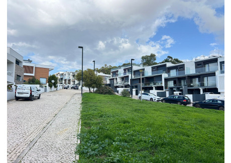 Dom na sprzedaż - Charneca De Caparica E Sobreda, Portugalia, 192 m², 555 790 USD (2 306 528 PLN), NET-102035445