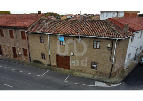 Dom na sprzedaż - Sariegos Del Bernesga, Hiszpania, 243 m², 67 527 USD (282 261 PLN), NET-101888789