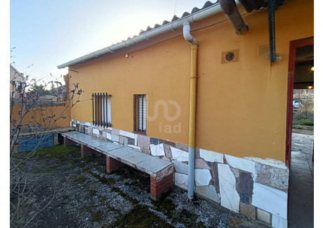 Dom na sprzedaż - Carbajal De La Legua, Hiszpania, 122 m², 126 314 USD (516 623 PLN), NET-94926554