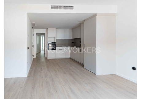 Mieszkanie na sprzedaż - Barcelona, Hiszpania, 81 m², 529 602 USD (2 166 074 PLN), NET-100919120