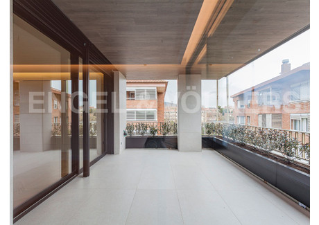 Mieszkanie na sprzedaż - Barcelona, Hiszpania, 133 m², 1 641 467 USD (6 713 598 PLN), NET-101299677