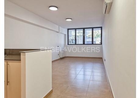 Mieszkanie na sprzedaż - Barcelona, Hiszpania, 61 m², 309 472 USD (1 259 550 PLN), NET-102744356