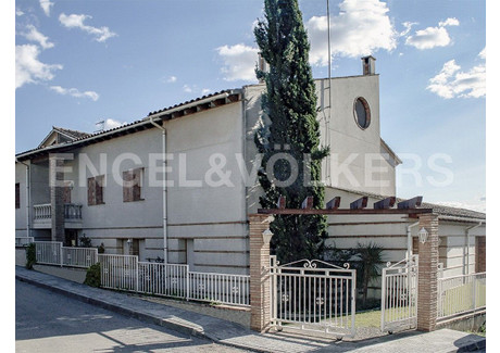 Dom na sprzedaż - Bellver, Hiszpania, 758 m², 584 901 USD (2 286 961 PLN), NET-85407938