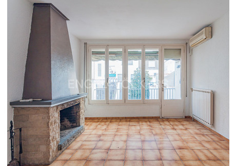 Dom na sprzedaż - Sabadell, Hiszpania, 140 m², 373 449 USD (1 527 407 PLN), NET-95272135