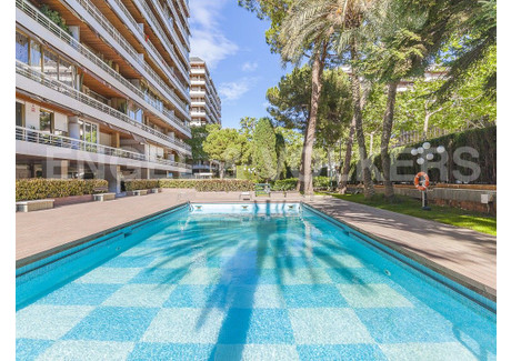 Mieszkanie na sprzedaż - Barcelona, Hiszpania, 170 m², 1 251 665 USD (5 044 211 PLN), NET-98054832