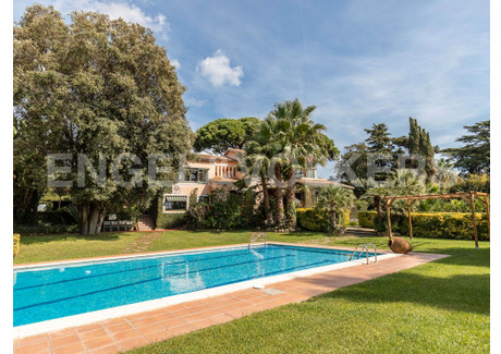 Dom na sprzedaż - Canet De Mar, Hiszpania, 650 m², 1 604 776 USD (6 162 339 PLN), NET-98554965