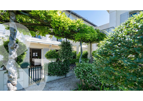 Dom na sprzedaż - Saint-Rémy-De-Provence, Francja, 110 m², 953 395 USD (3 756 377 PLN), NET-91922603