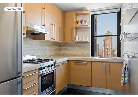 Mieszkanie do wynajęcia - Manhattan, Usa, 74,32 m², 4900 USD (19 747 PLN), NET-98497234