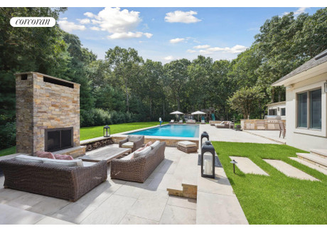 Komercyjne na sprzedaż - 61 Hedges Banks Drive East Hampton, Usa, 325,16 m², 4 395 000 USD (17 623 950 PLN), NET-91717833