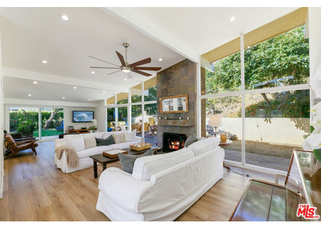 Dom na sprzedaż - 6308 Paseo Canyon Dr Malibu, Usa, 201,04 m², 3 325 000 USD (12 734 750 PLN), NET-100085294