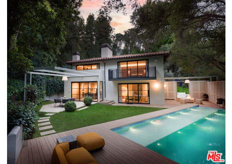 Dom na sprzedaż - 2167 Mandeville Canyon Rd Los Angeles, Usa, 372,26 m², 6 998 000 USD (26 872 320 PLN), NET-100085209