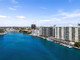 Mieszkanie na sprzedaż - 6800 Indian Creek Dr, Unit Miami Beach, Usa, 225,01 m², 3 750 000 USD (14 400 000 PLN), NET-100839076