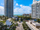 Mieszkanie na sprzedaż - 100 S Pointe Dr, Unit TH Miami Beach, Usa, 204,57 m², 5 900 000 USD (22 656 000 PLN), NET-88672459