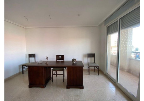 Mieszkanie na sprzedaż - Torrevieja, Hiszpania, 213 m², 283 747 USD (1 137 827 PLN), NET-101870596