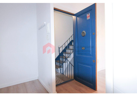 Mieszkanie na sprzedaż - Barcelona, Hiszpania, 60 m², 254 642 USD (1 036 393 PLN), NET-102992606