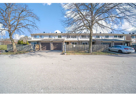 Dom na sprzedaż - 12 Lace Fernway Toronto, Kanada, 92,9 m², 555 833 USD (2 262 239 PLN), NET-102924882