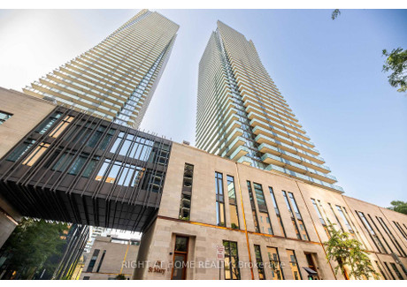 Mieszkanie na sprzedaż - 807 - 65 St Mary St Toronto, Kanada, 74,32 m², 896 676 USD (3 649 470 PLN), NET-100900222