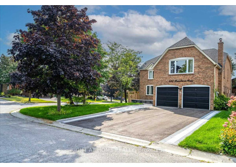 Dom do wynajęcia - 533 Braeburn Cres Pickering, Kanada, 278,71 m², 3004 USD (12 228 PLN), NET-102709593