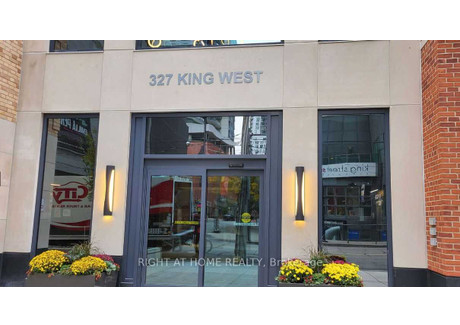 Mieszkanie do wynajęcia - 4104 - 327 King St W Toronto, Kanada, 65,03 m², 2246 USD (9140 PLN), NET-102898840