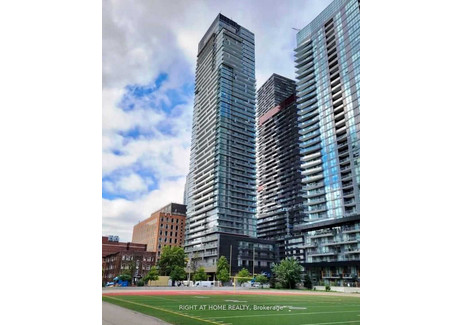 Mieszkanie do wynajęcia - 1301 - 39 Roehampton Ave Toronto, Kanada, 55,74 m², 1711 USD (7100 PLN), NET-103281008