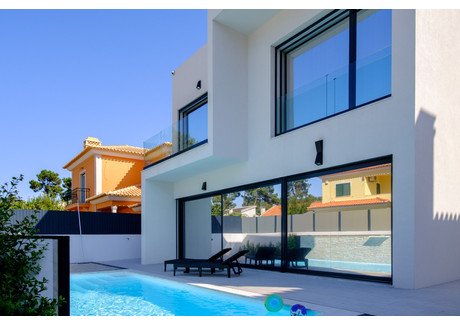 Dom na sprzedaż - Almada, Portugalia, 126 m², 1 087 003 USD (4 282 791 PLN), NET-69757221